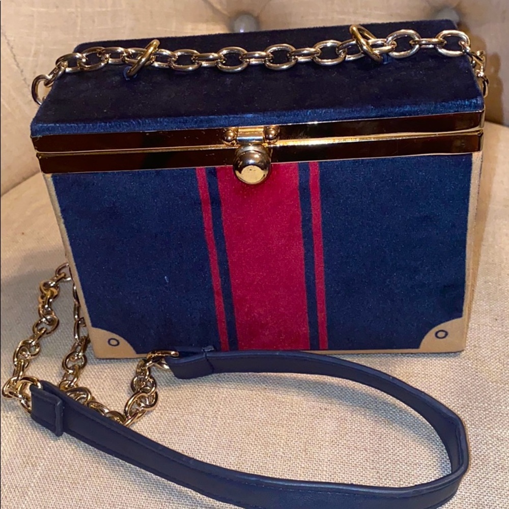 Zara Navy blue and red square box